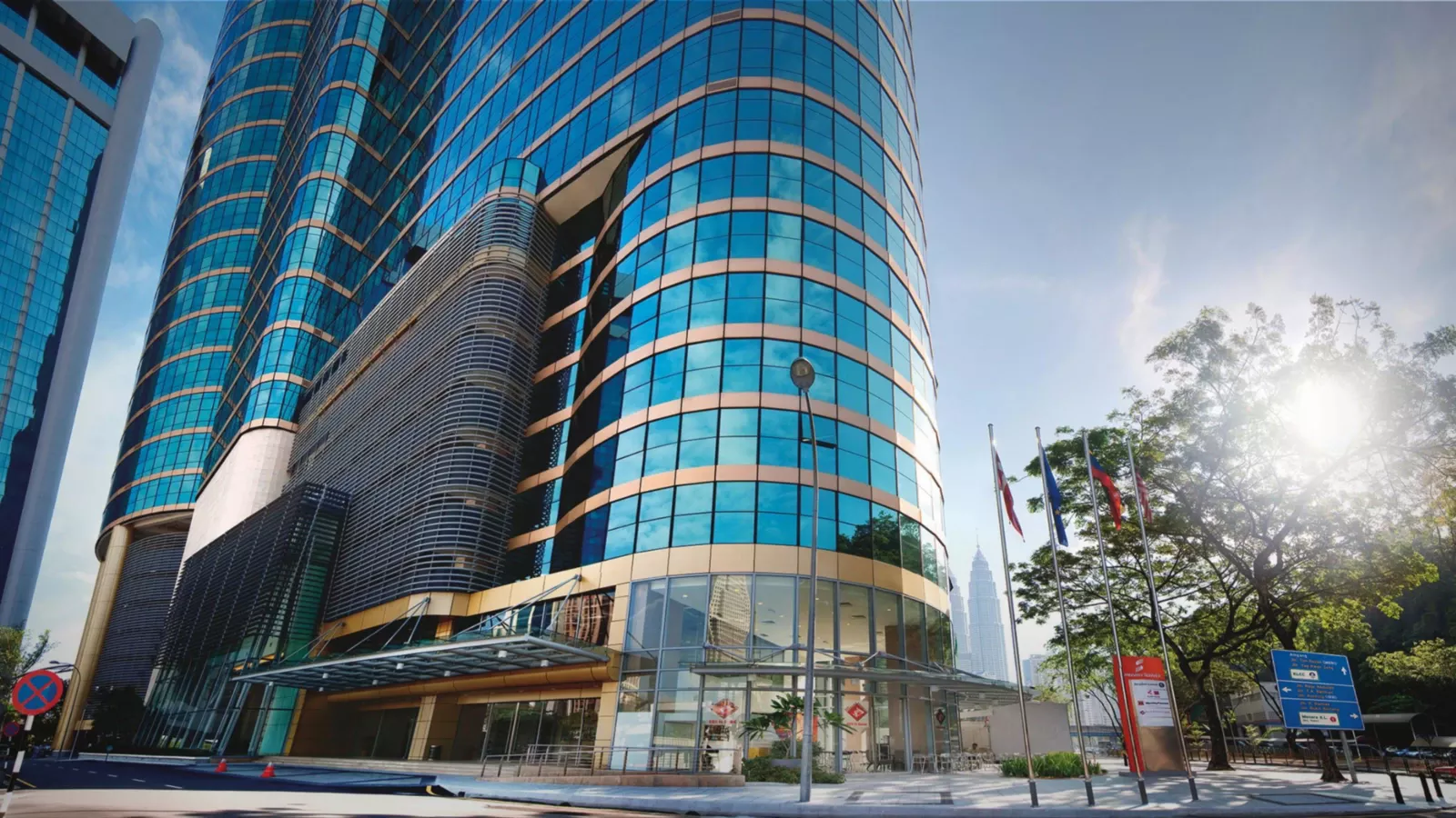 YYC Sunway Tower Branch Building Image YYC Sunway Tower Branch Building Image